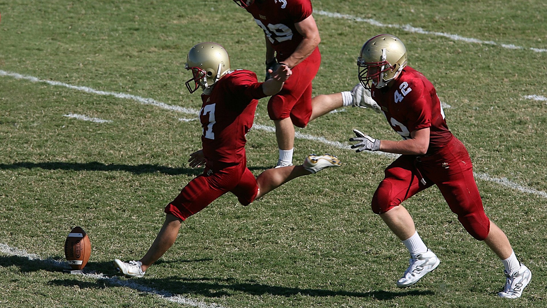 德甲青训融合认知行为训练优化球员赛中思维速度,德甲青训体系